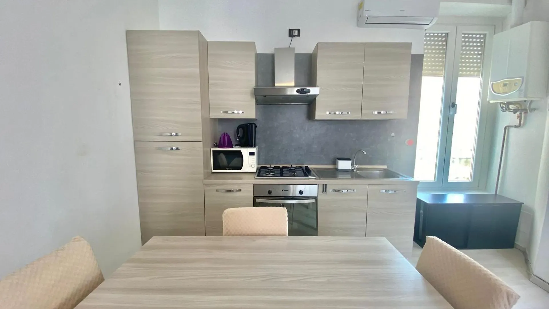 Modica Home, Graziosa E Silenziosa, Nel Cuore Del Quartiere Famagosta Mediolan Apartament
